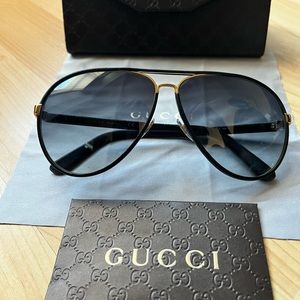 Gucci leather-wrapped shades